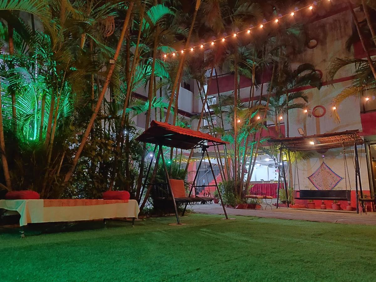 Girivihar Holiday Club - Pure Veg Lonavala Exterior photo